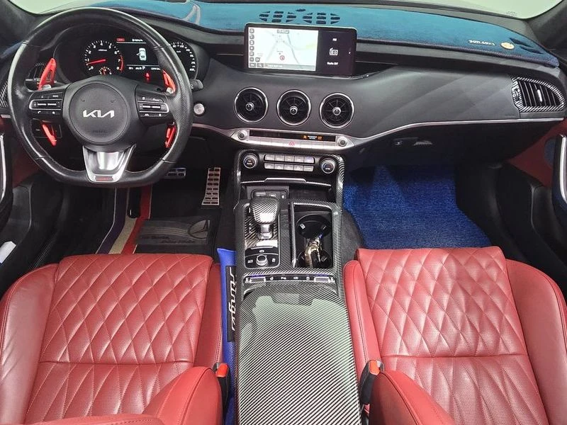 Kia Stinger 3.3 Automatic, снимка 8 - Автомобили и джипове - 55587584