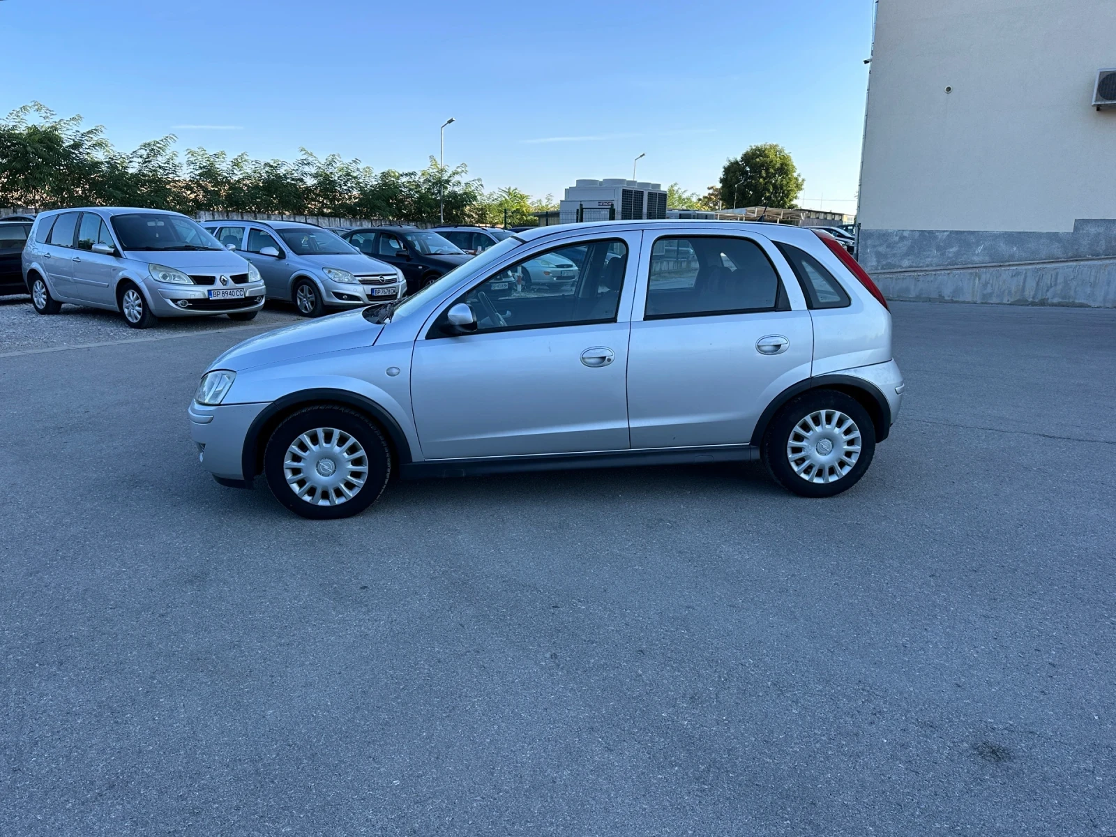 Opel Corsa 1.3CDTI - KLIMATIK - изображение 8