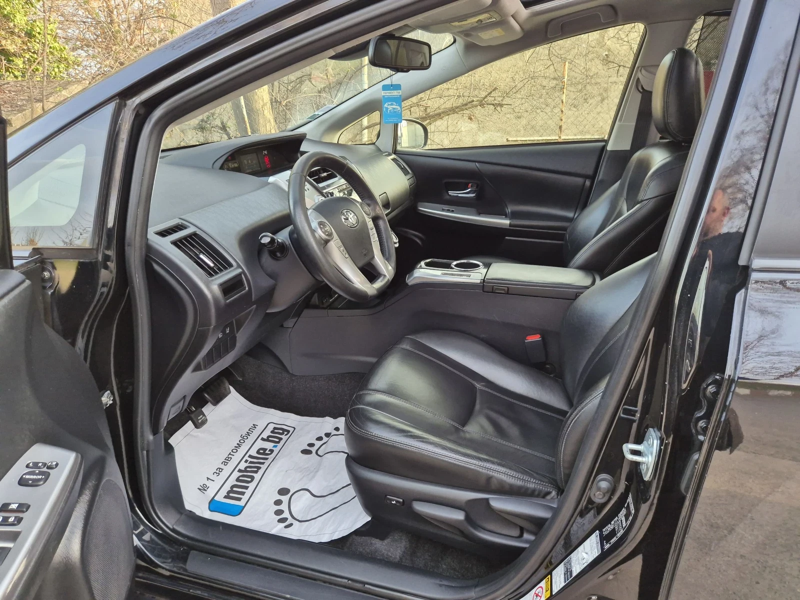 Toyota Prius + /6+ 1/Панор/Кожа/Камера  - изображение 9