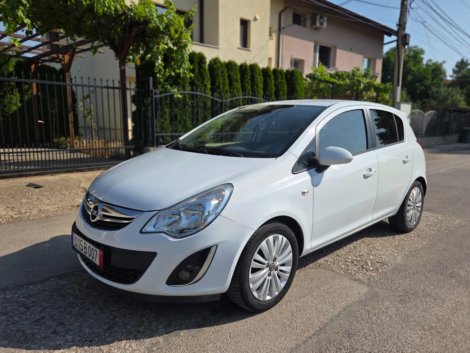 Opel Corsa 1.2i FACE Метанов инж. - изображение 4