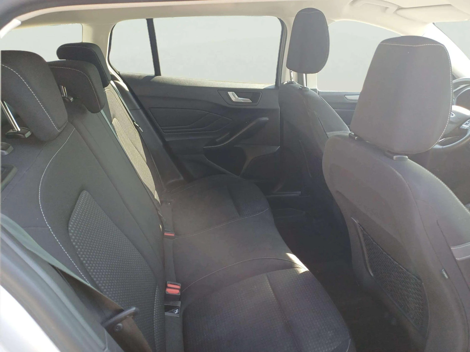 Ford Focus 1.0 EcoBoost - изображение 10