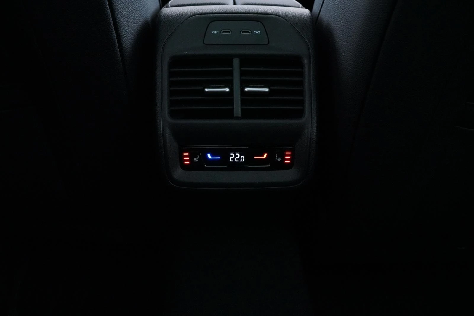 Skoda Superb 2.0TSI* 4WD* SPORT-LINE* DISTR* HEAD-UP* PANO* 360 | Mobile.bg   17