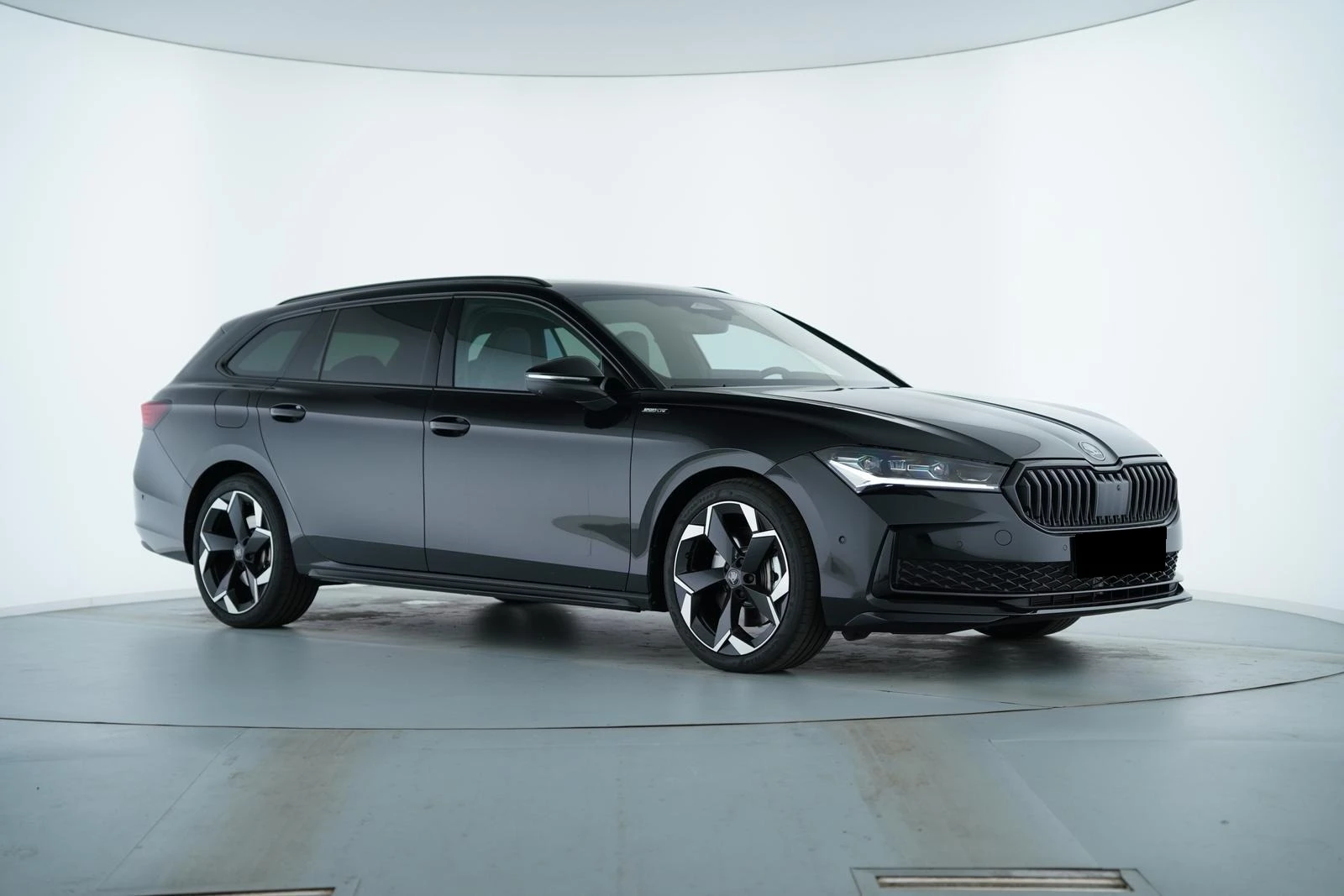 Skoda Superb 2.0TSI* 4WD* SPORT-LINE* DISTR* HEAD-UP* PANO* 360 - изображение 3