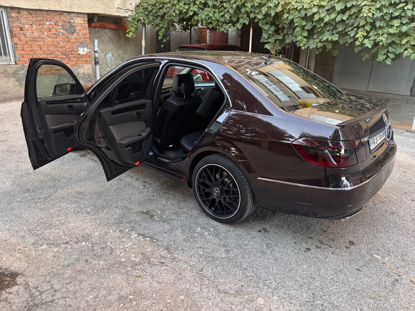 Mercedes-Benz E 350 4matic - изображение 3