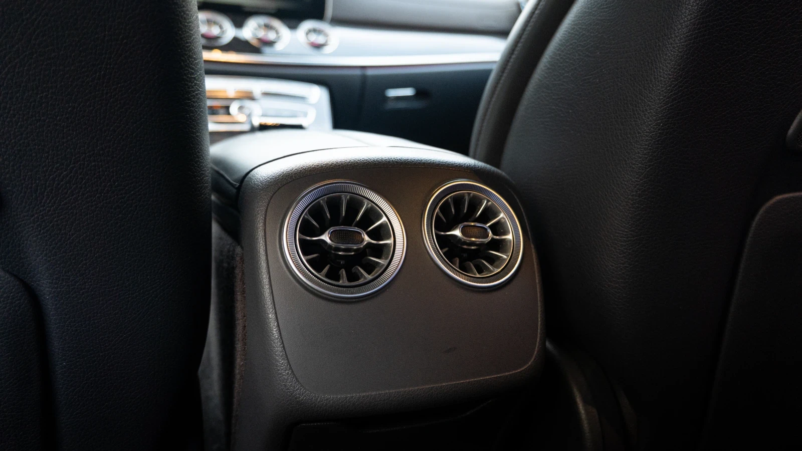 Mercedes-Benz CLS 53 AMG  - изображение 10