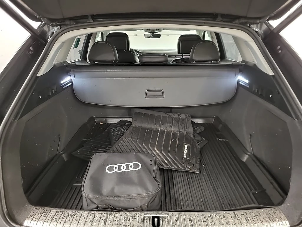 Audi E-Tron * Technik * CARFAX *    | Mobile.bg   14