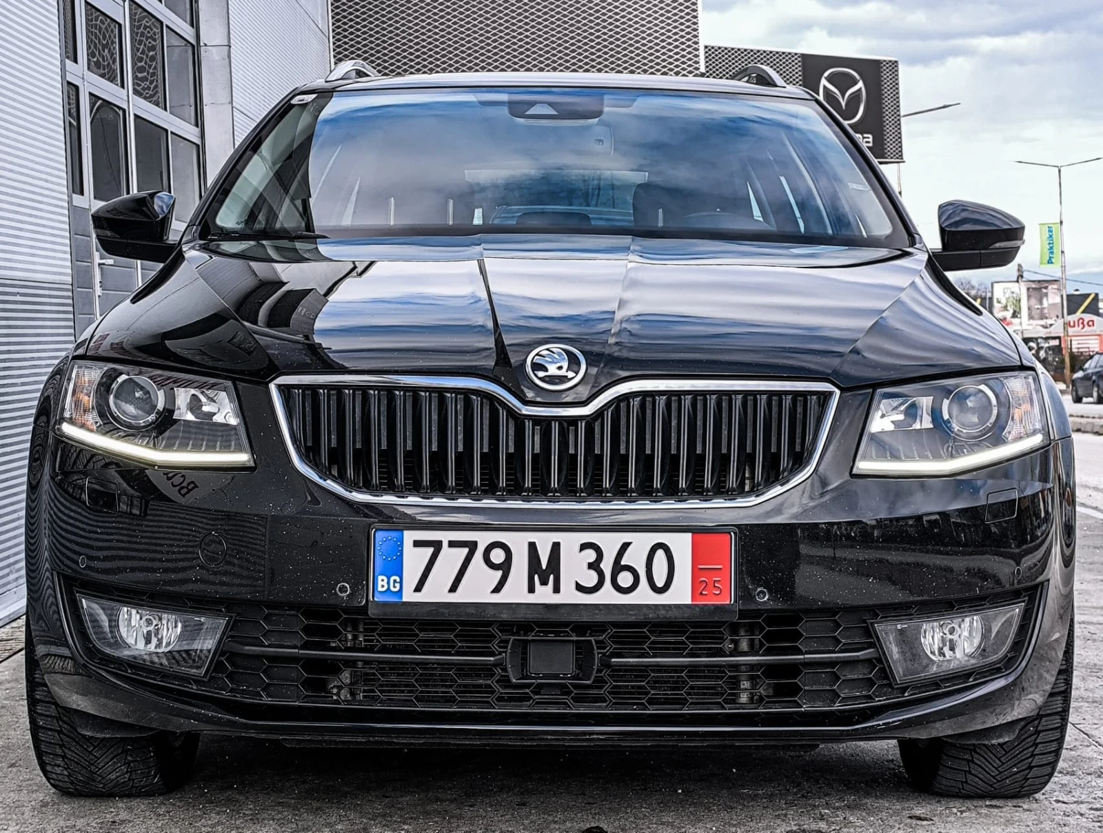 Skoda Octavia 1.6TDI 4X4 DISTRONIC/CAMERA  - изображение 2