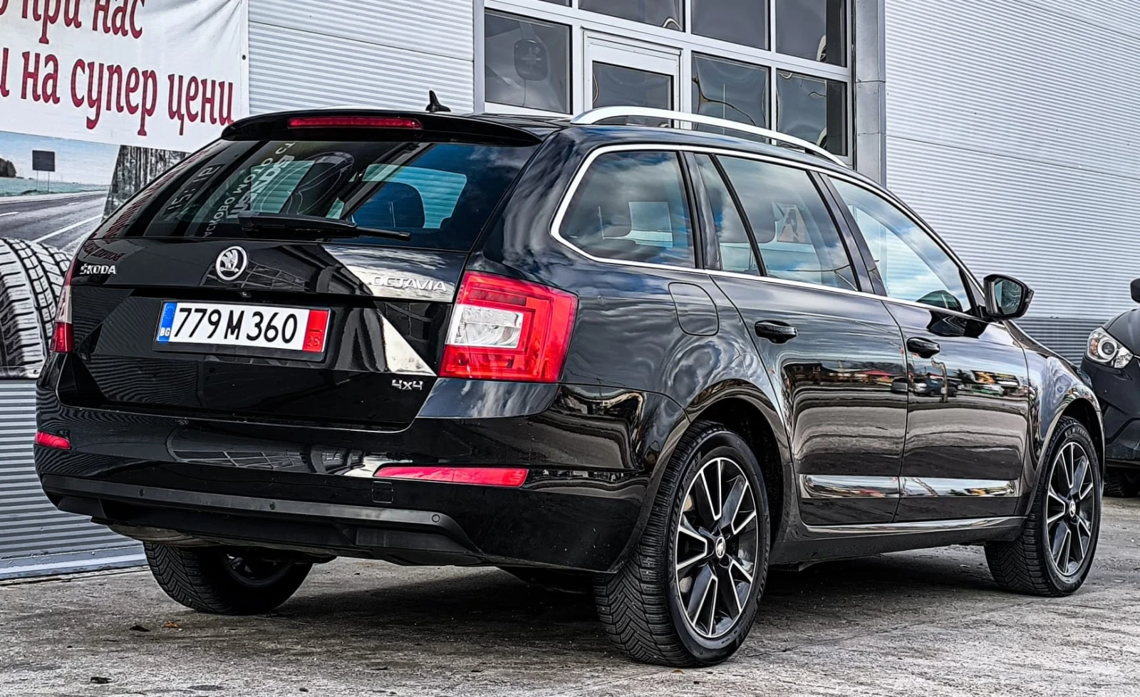 Skoda Octavia 1.6TDI 4X4 DISTRONIC/CAMERA  - изображение 4