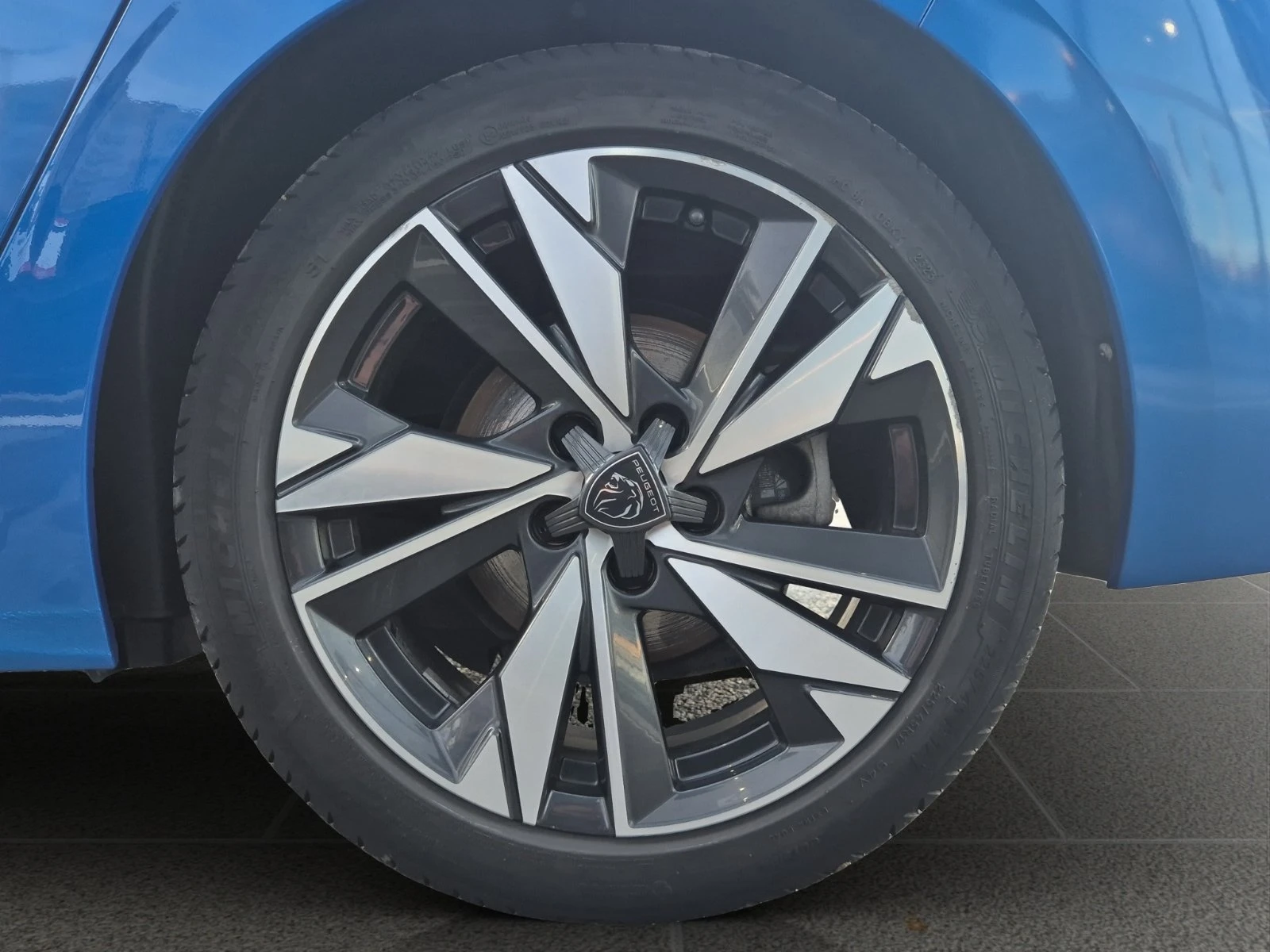 Peugeot 308  ALLURE 1, 2 PureTech 130 BVM6 EURO 6.4 | Mobile.bg   16