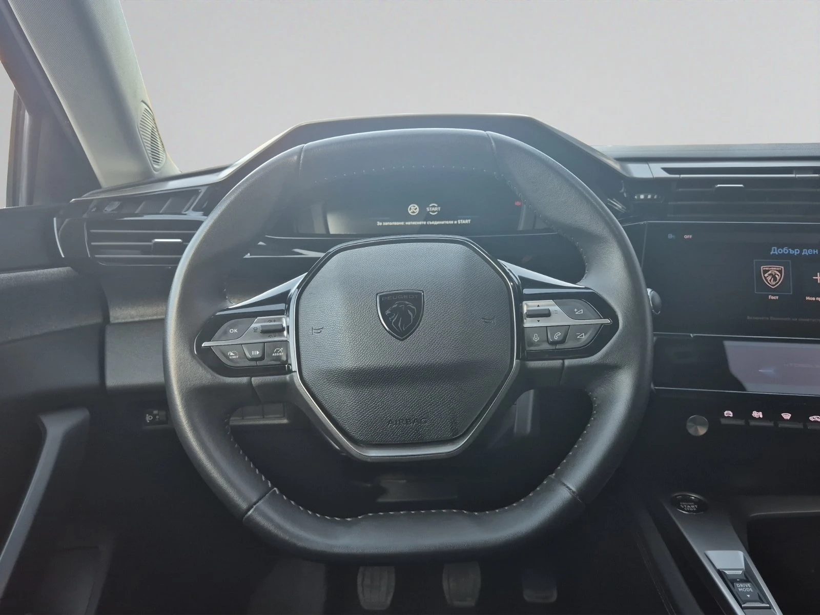 Peugeot 308  ALLURE 1, 2 PureTech 130 BVM6 EURO 6.4 - изображение 10