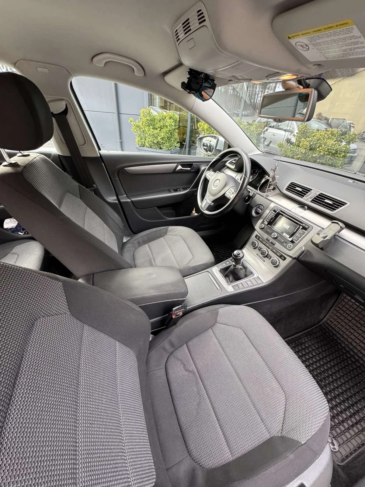 VW Passat | Mobile.bg   12