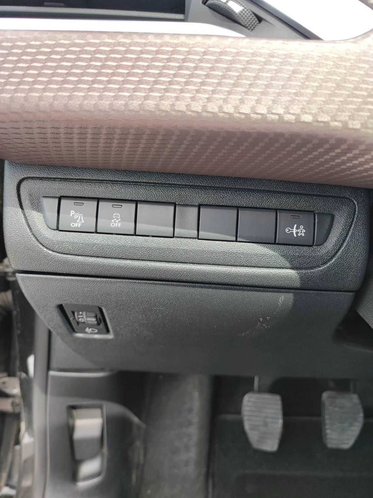 Peugeot 2008 1.2  | Mobile.bg � ����������� 5