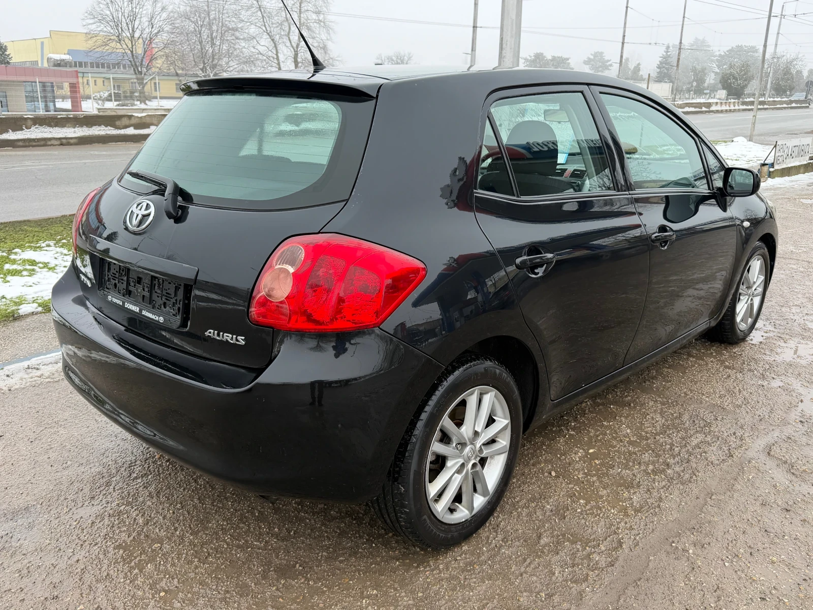 Toyota Auris 1.6 VVT-I - изображение 4