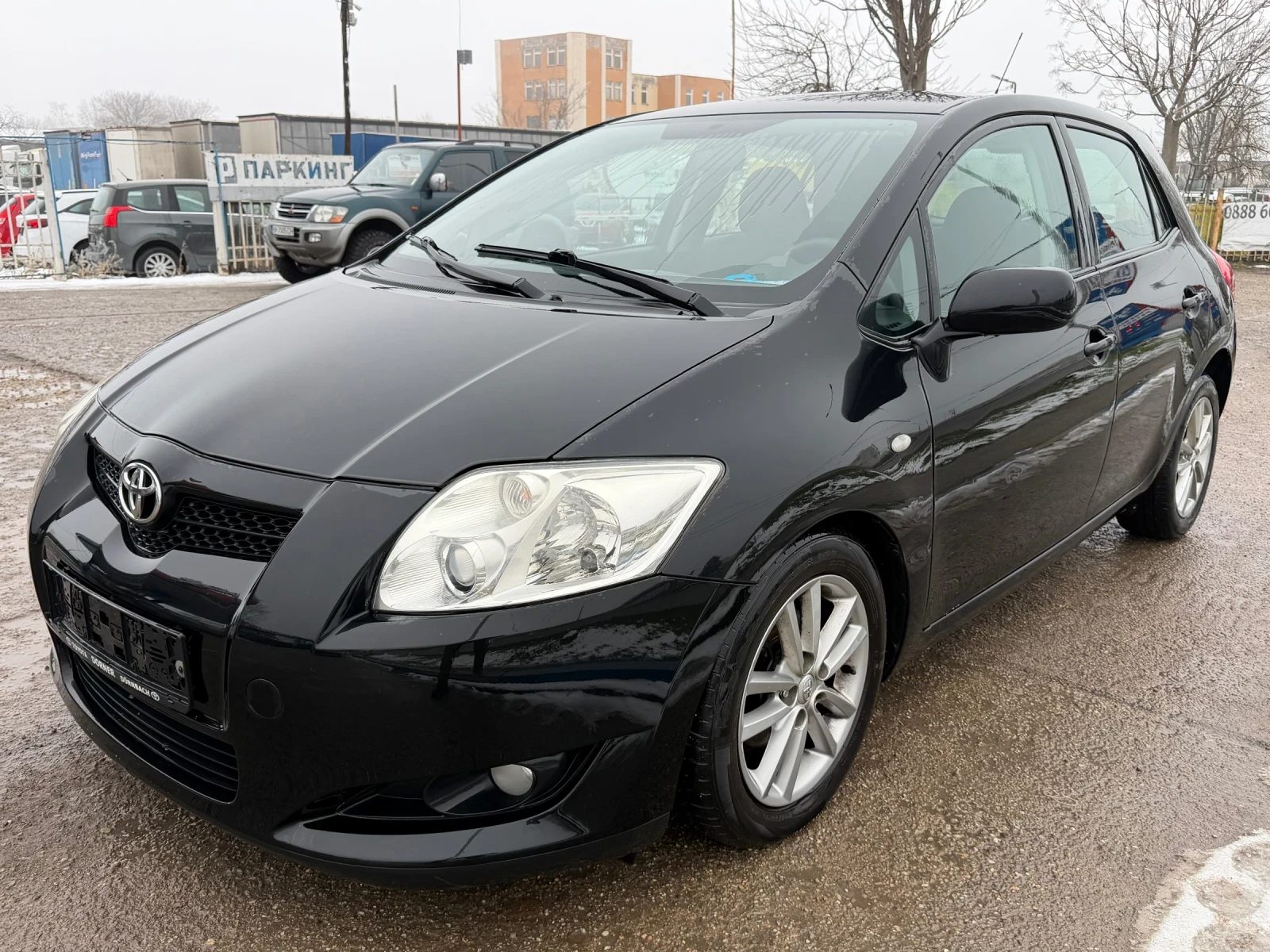 Toyota Auris 1.6 VVT-I - изображение 2