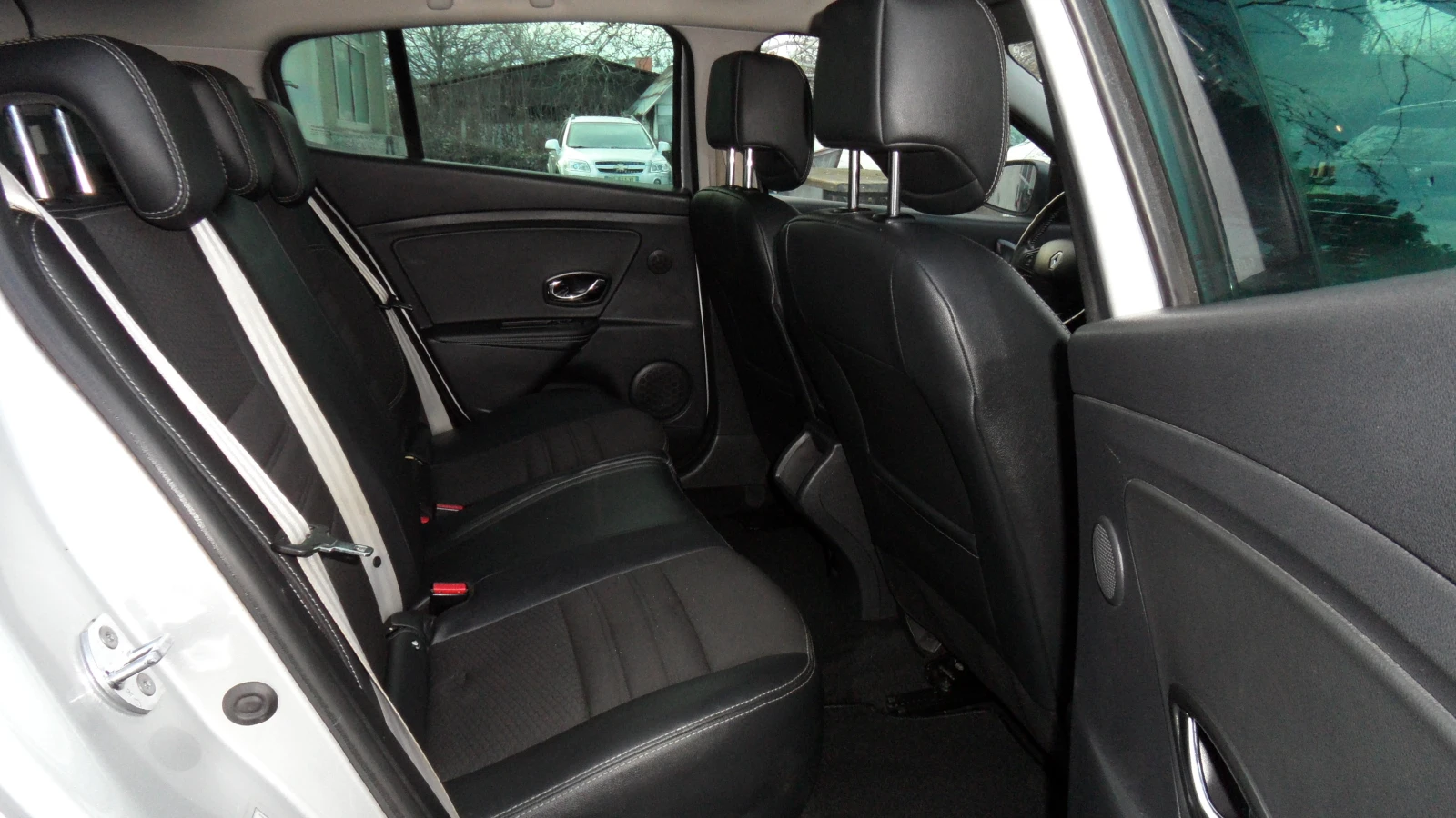 Renault Megane ��������� /NAVI | Mobile.bg � ����������� 14