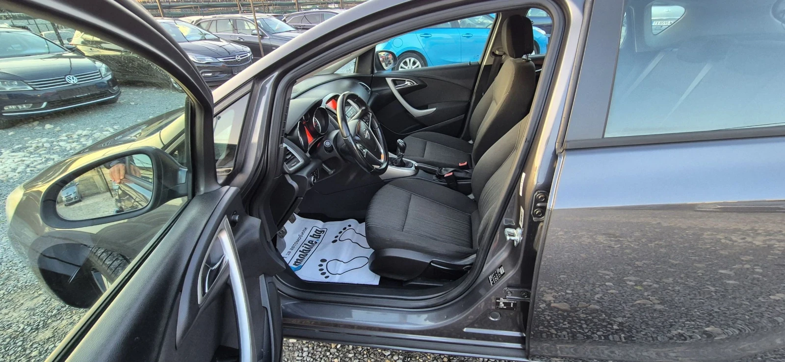 Opel Astra 1.4, снимка 12 - Автомобили и джипове - 53828672