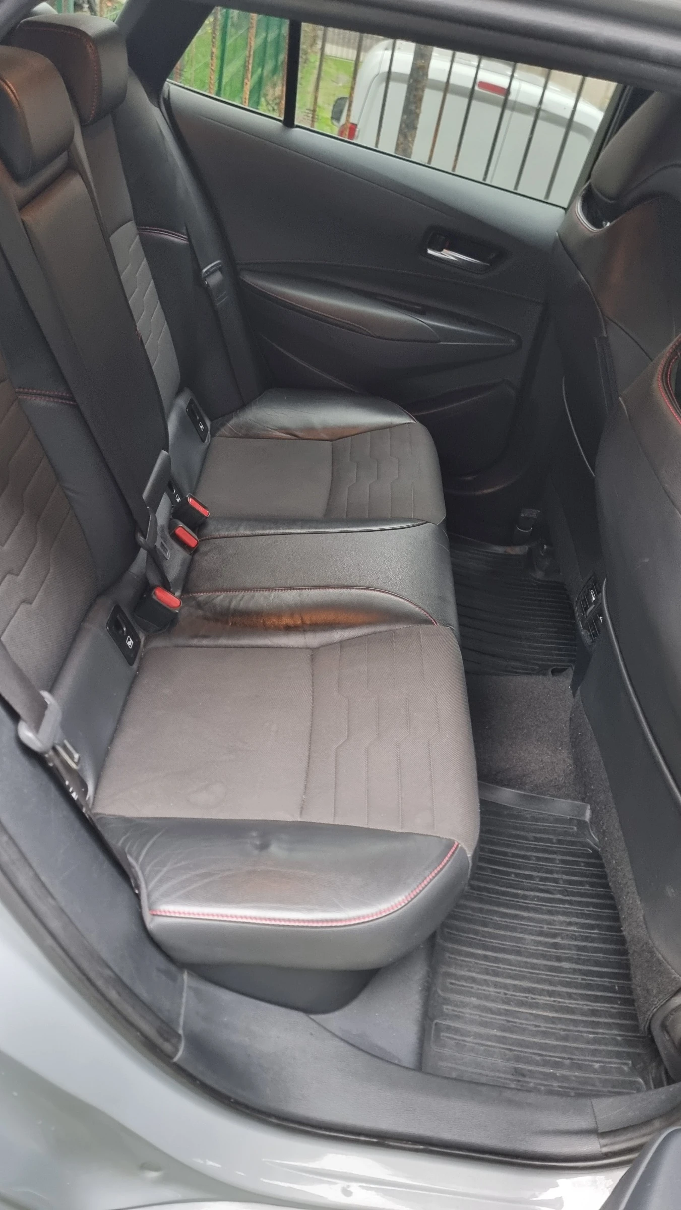 Toyota Corolla, снимка 8 - Автомобили и джипове - 53964521