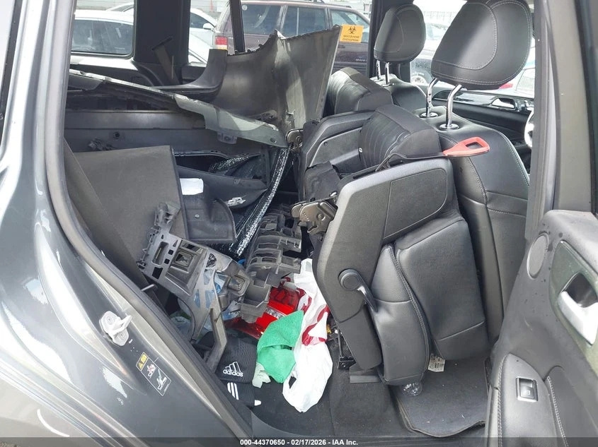 Mercedes-Benz GLS 450 3.0l 4Matic, снимка 8 - Автомобили и джипове - 54145637