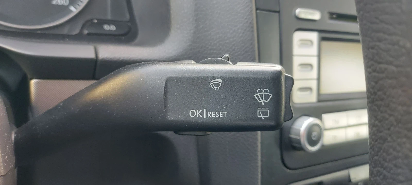 VW Golf 1.9TDI 105к.с BKC, снимка 14 - Автомобили и джипове - 54314865