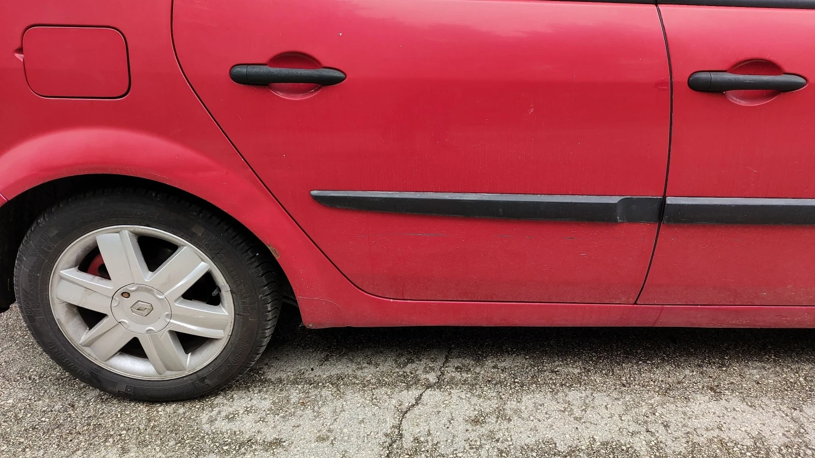 Renault Scenic, снимка 10 - Автомобили и джипове - 54496521