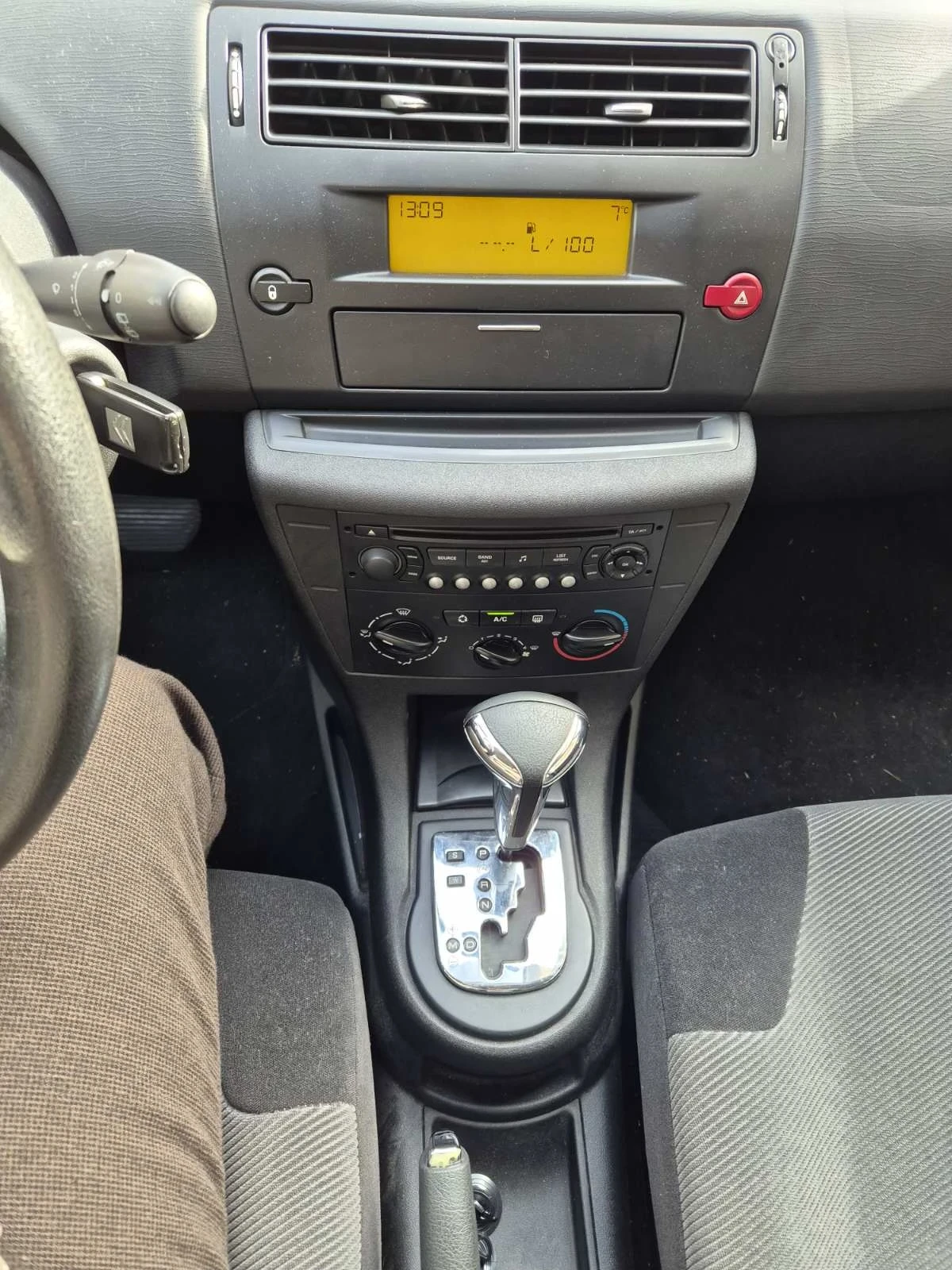 Citroen C4, снимка 5 - Автомобили и джипове - 54797579