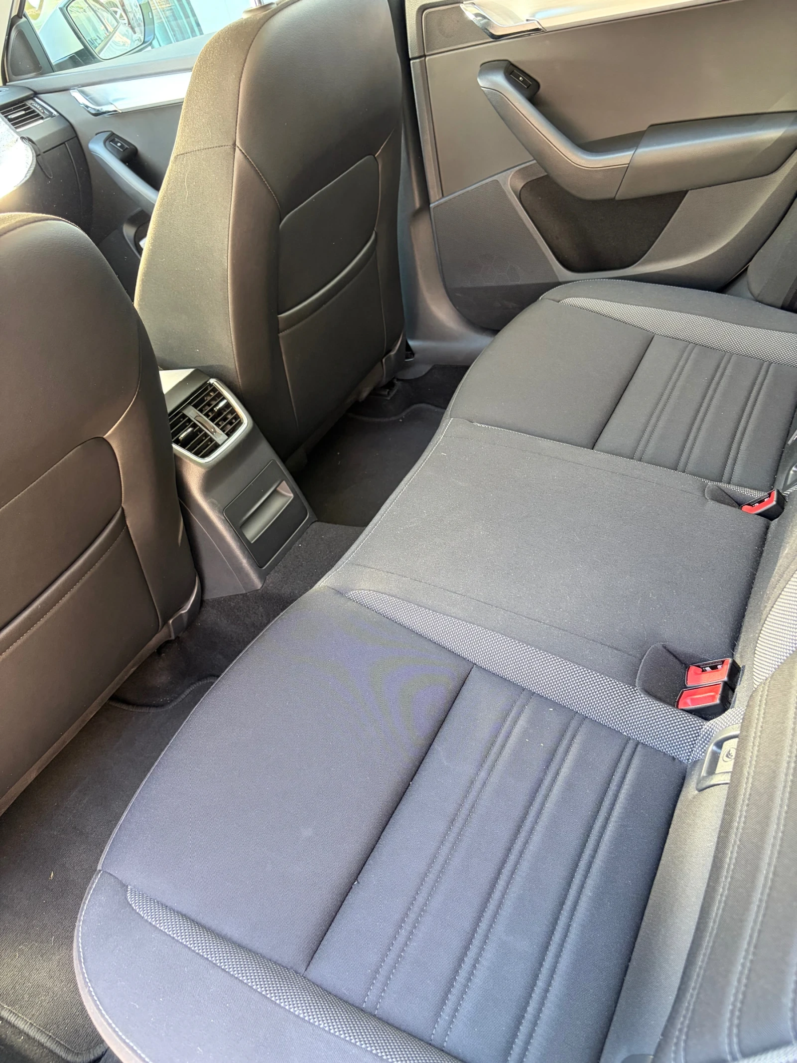 Skoda Octavia 1.6TDI 115к.с., снимка 13 - Автомобили и джипове - 54910918