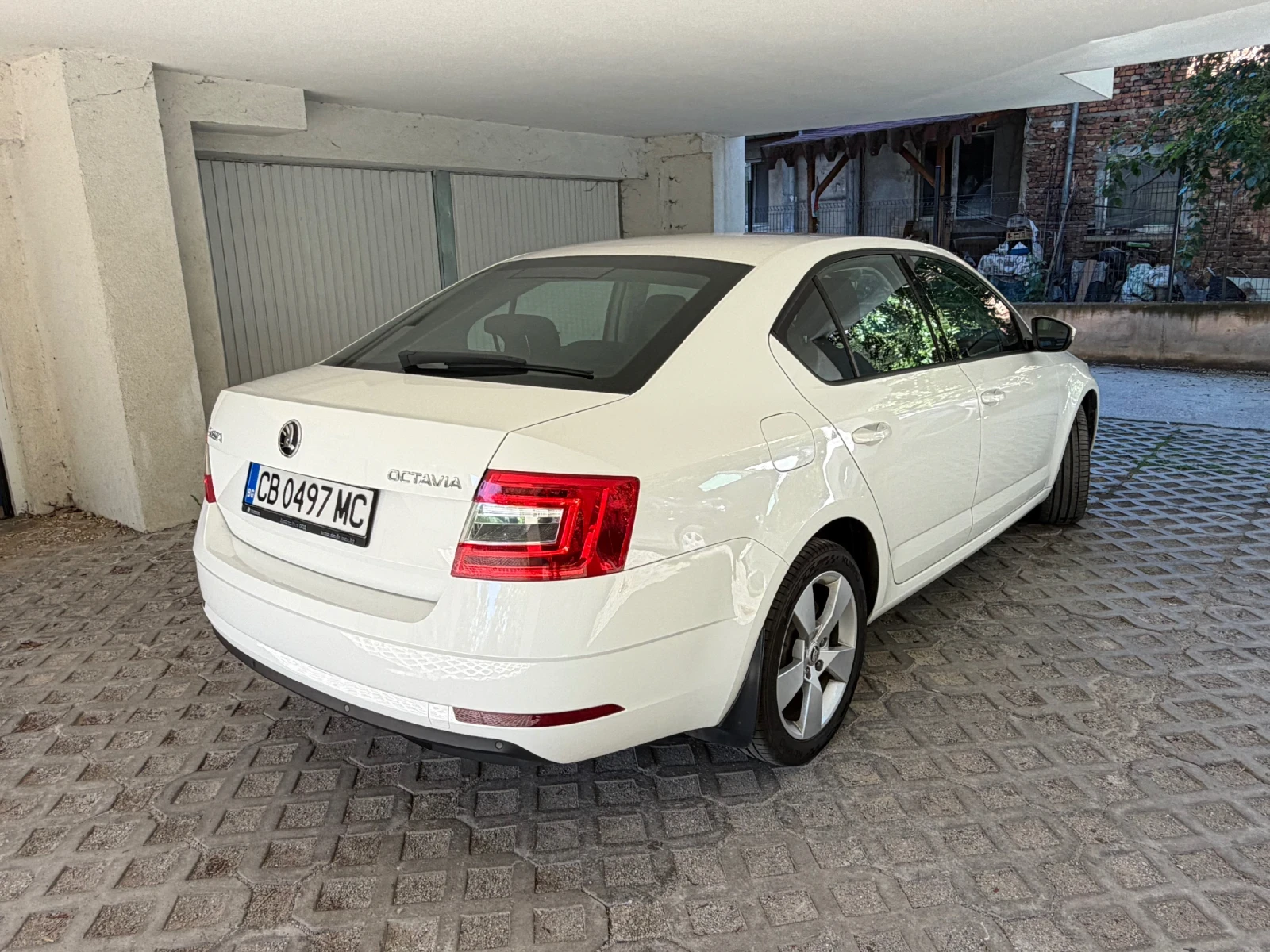 Skoda Octavia 1.6TDI 115к.с., снимка 3 - Автомобили и джипове - 54910918