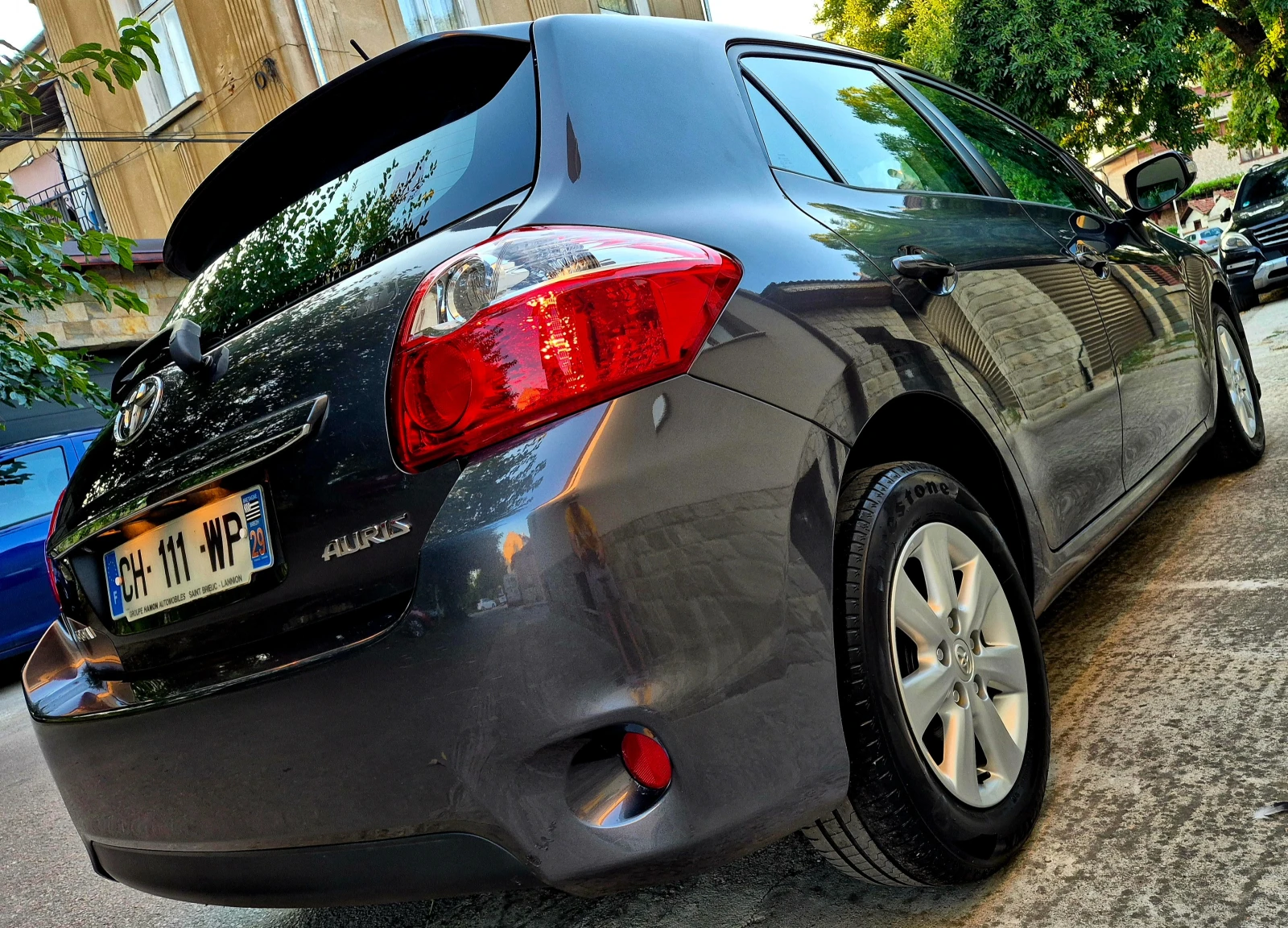 Toyota Auris 1.4d4d-navi-facelift-veriga-6speed-japan 
