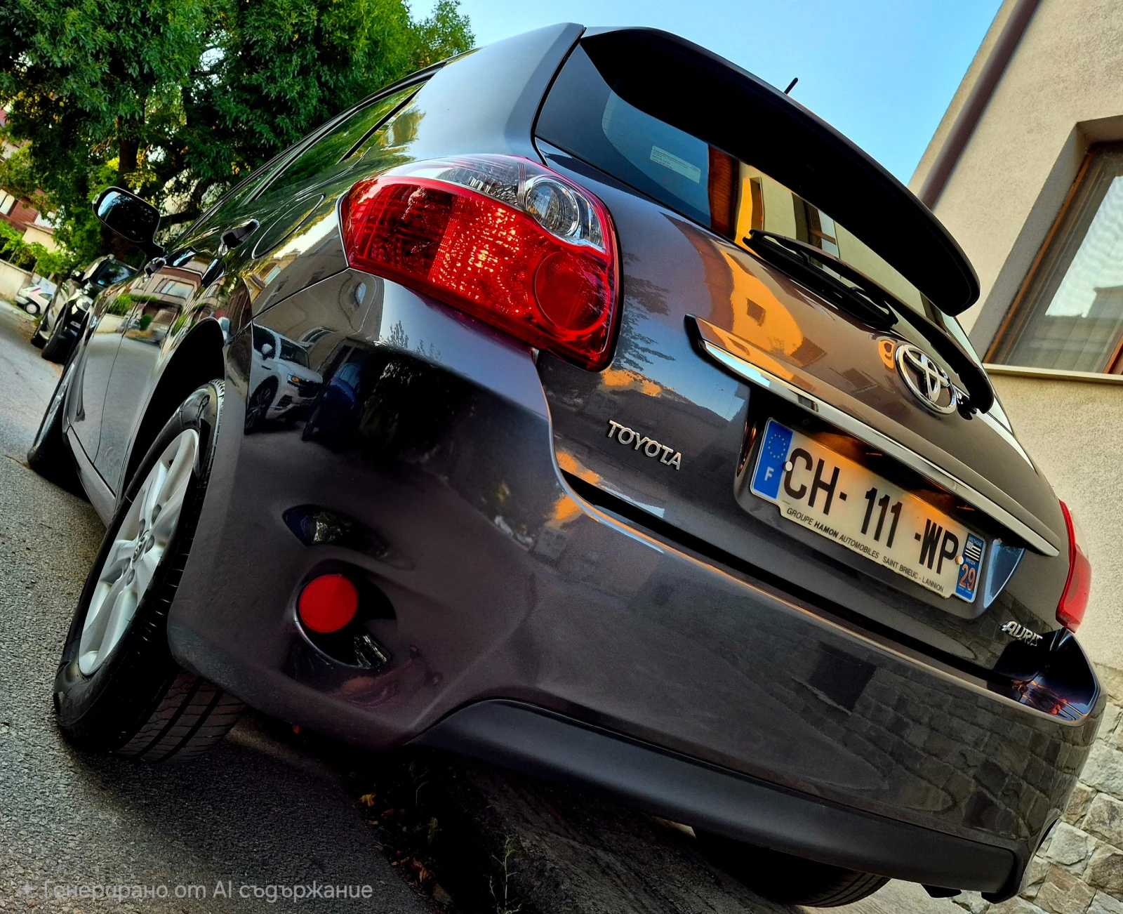 Toyota Auris 1.4d4d-navi-facelift-veriga-6speed-japan , снимка 2 - Автомобили и джипове - 55632287