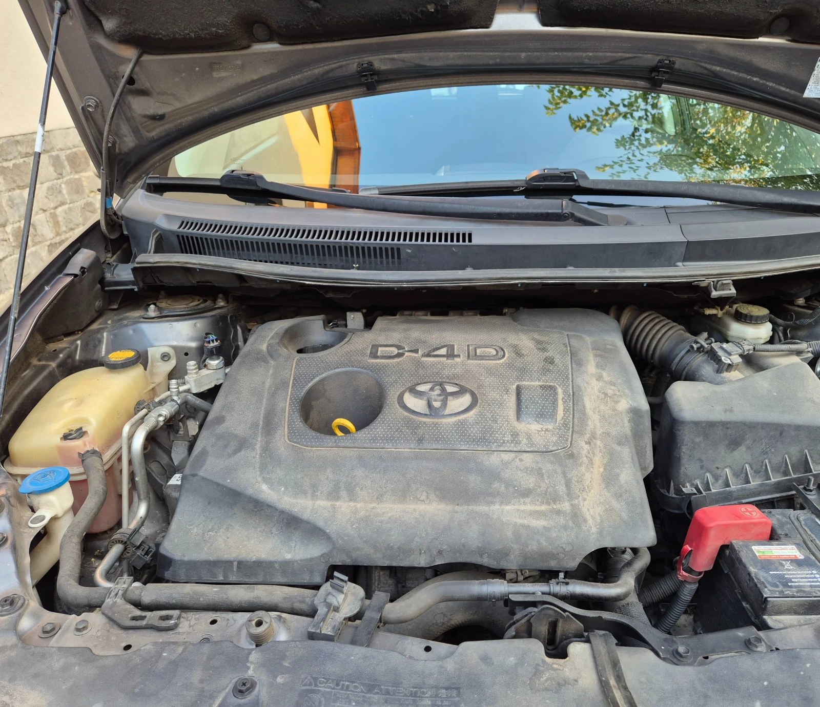Toyota Auris 1.4d4d-navi-facelift-veriga-6speed-japan , снимка 17 - Автомобили и джипове - 55632287