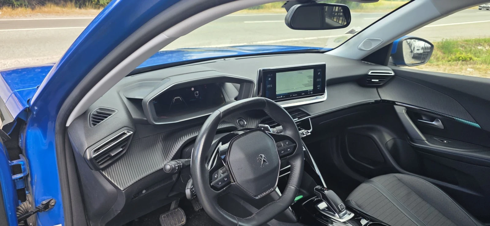 Peugeot 2008 1.5 Hdi-Allure-Automat-130hp, снимка 6 - Автомобили и джипове - 55661425