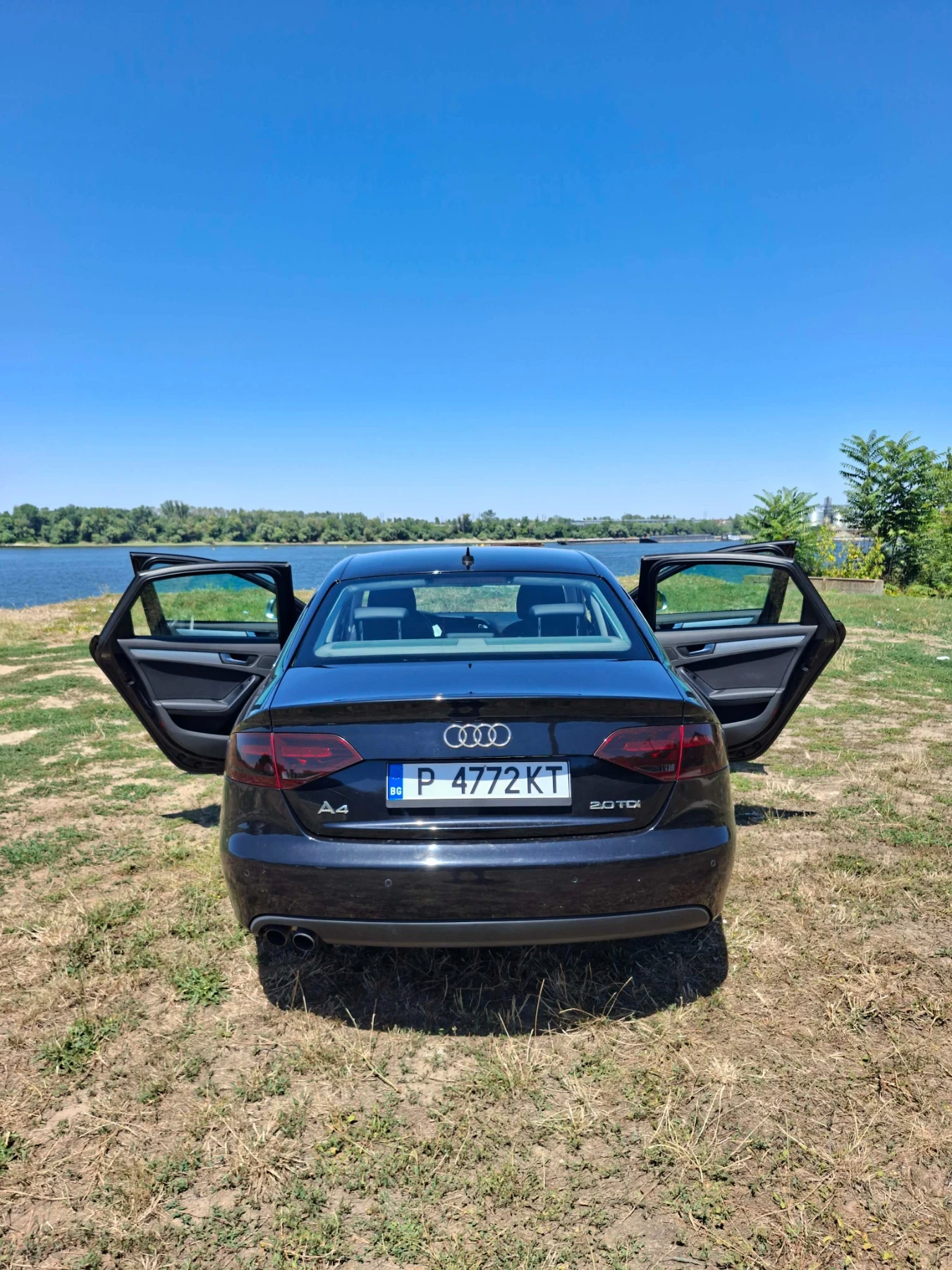 Audi A4, снимка 3 - Автомобили и джипове - 55715505