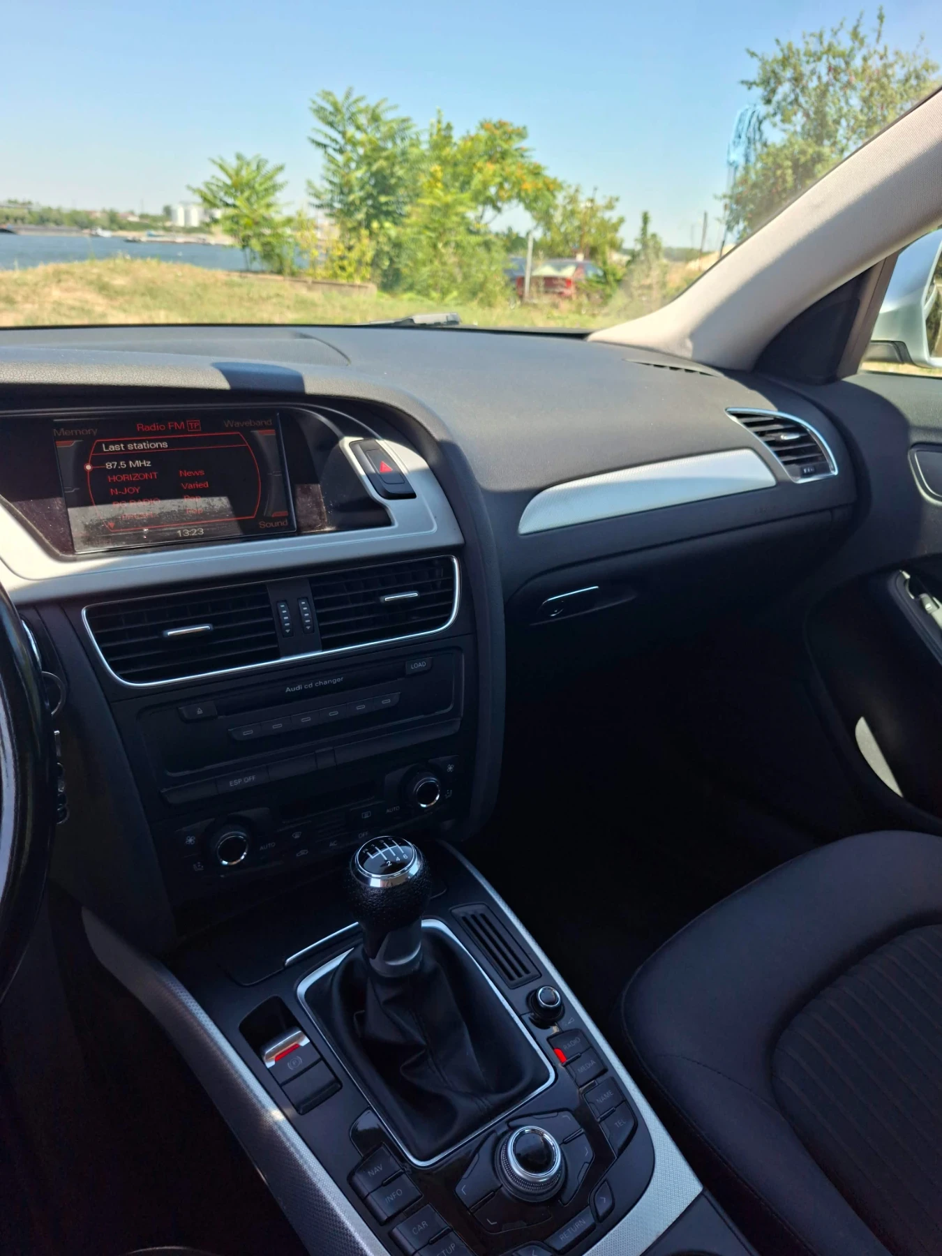 Audi A4, снимка 11 - Автомобили и джипове - 55715505