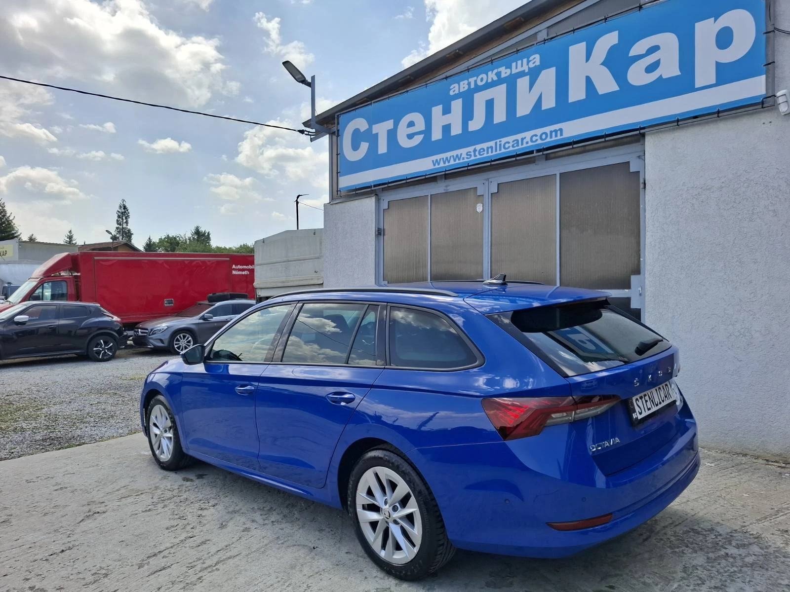Skoda Octavia 1.5 G-Tec Style Edition, снимка 2 - Автомобили и джипове - 55828427