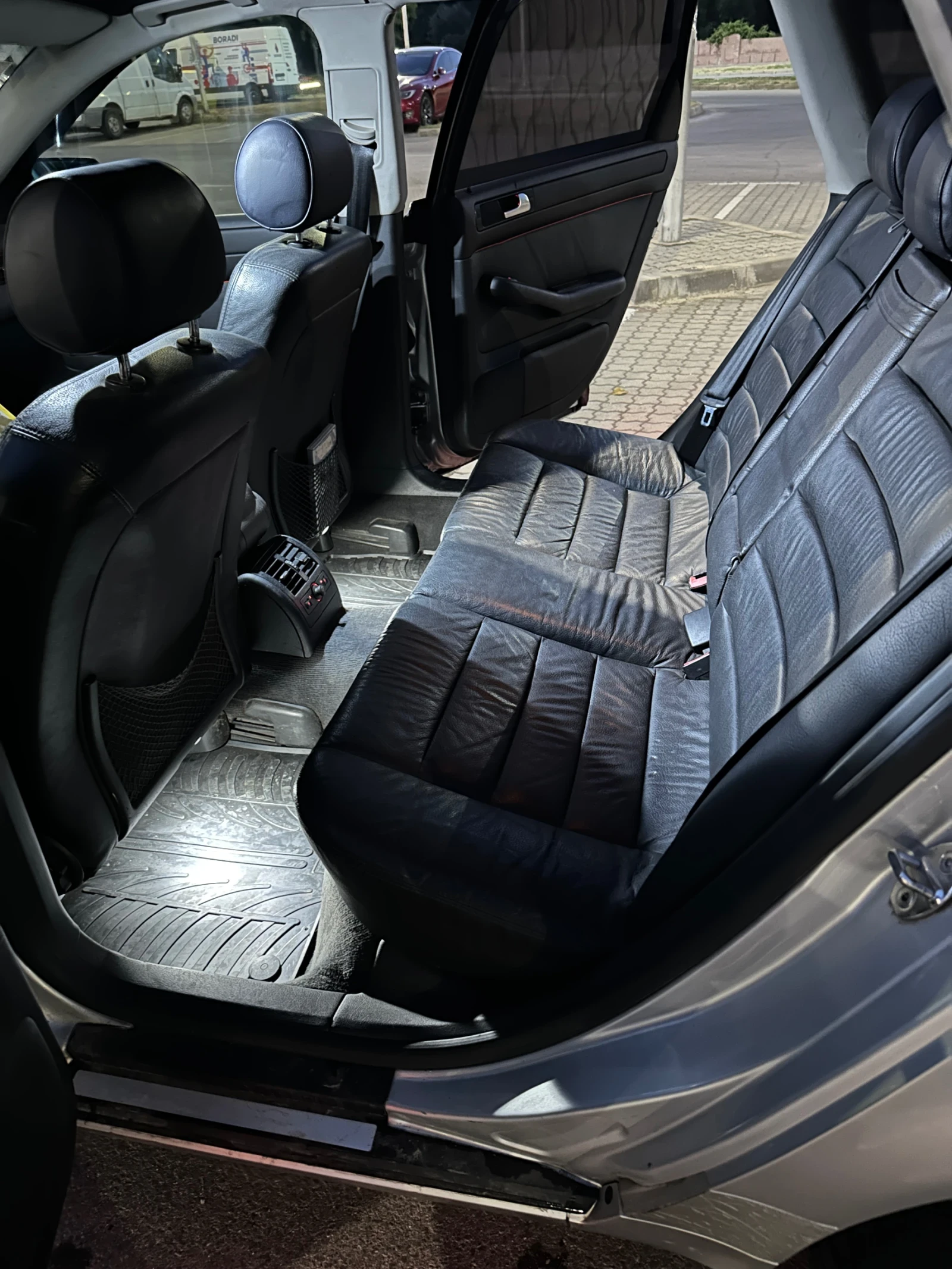 Audi A6, снимка 9 - Автомобили и джипове - 55875033