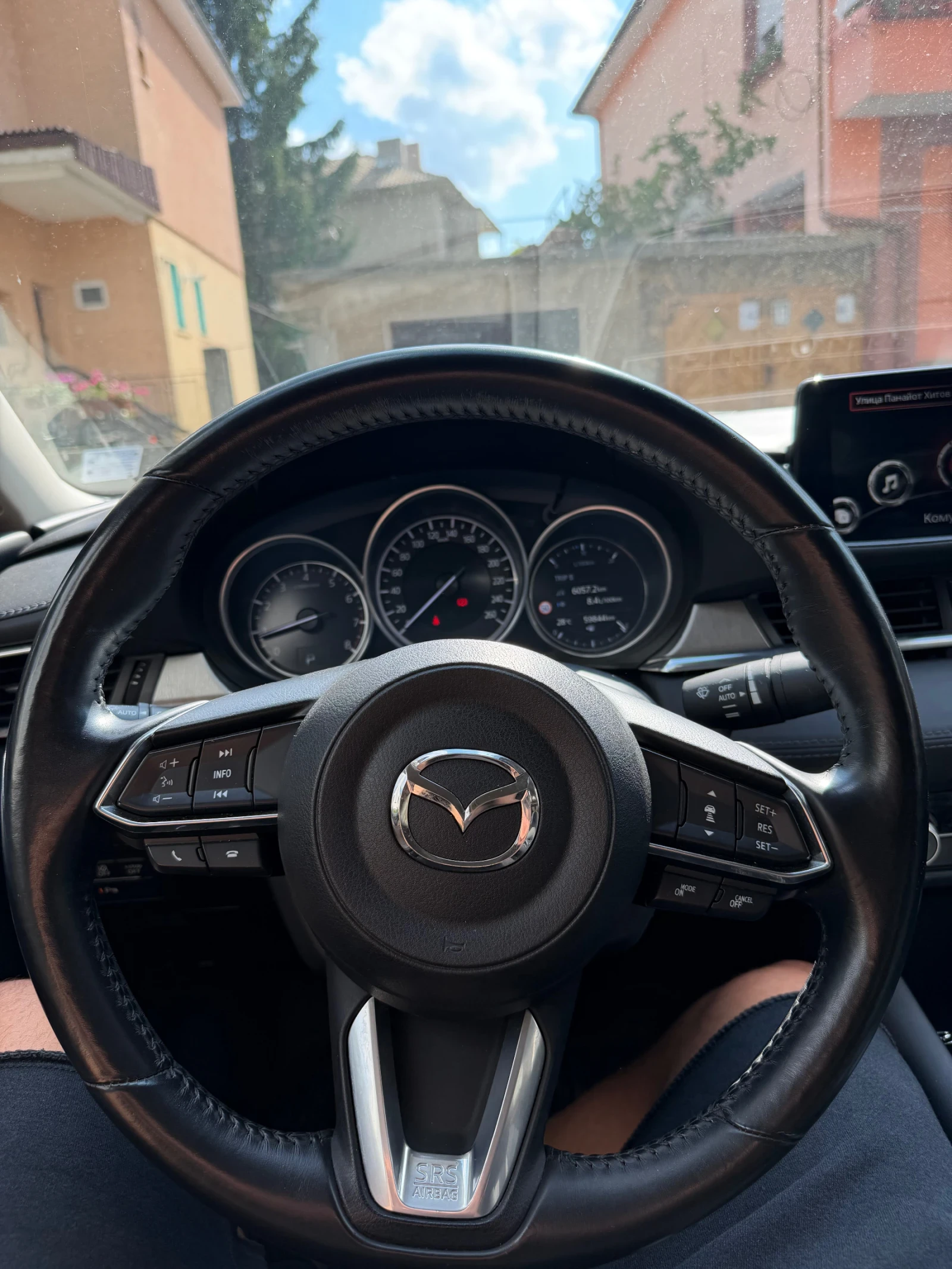 Mazda 6 Skyactive-G 2.0, снимка 7 - Автомобили и джипове - 55958172