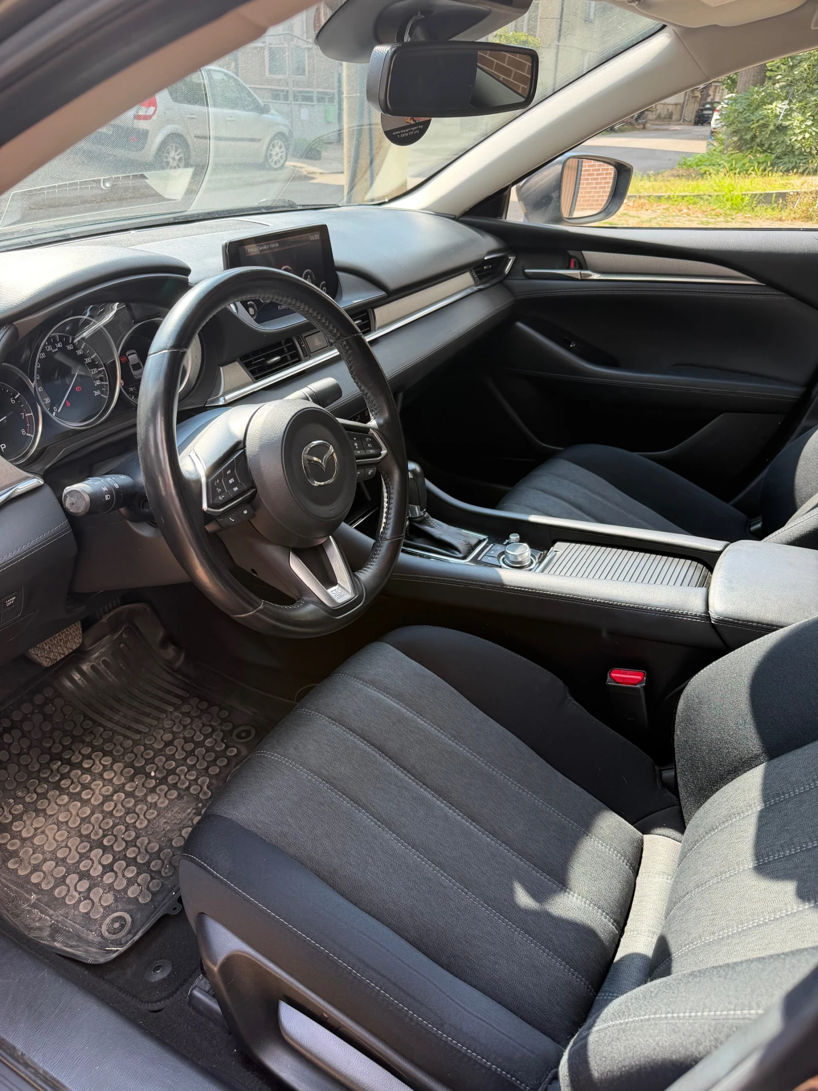 Mazda 6 Skyactive-G 2.0, снимка 10 - Автомобили и джипове - 55958172