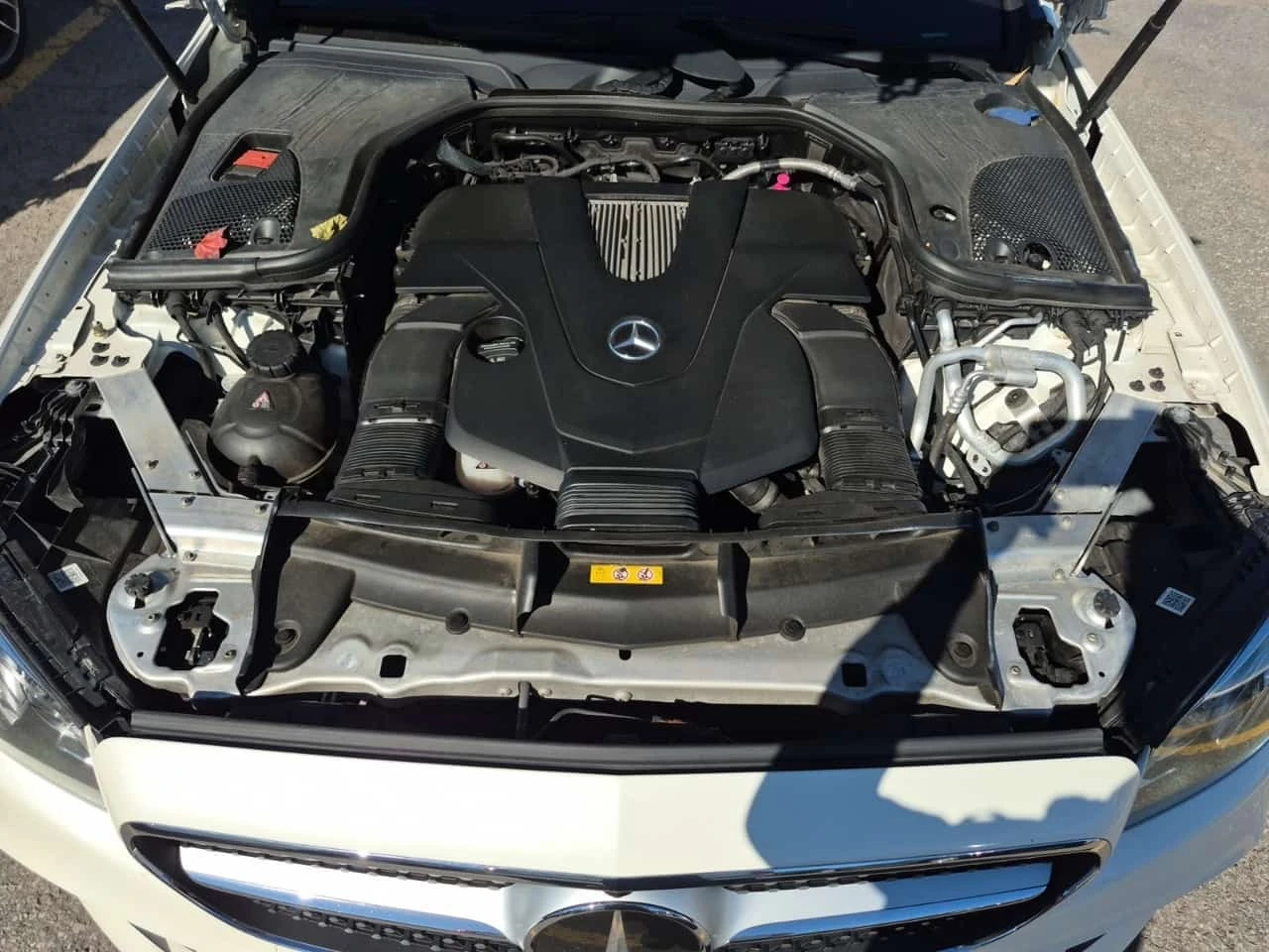 Mercedes-Benz E 450 * CARFAX * , снимка 17 - Автомобили и джипове - 56611532