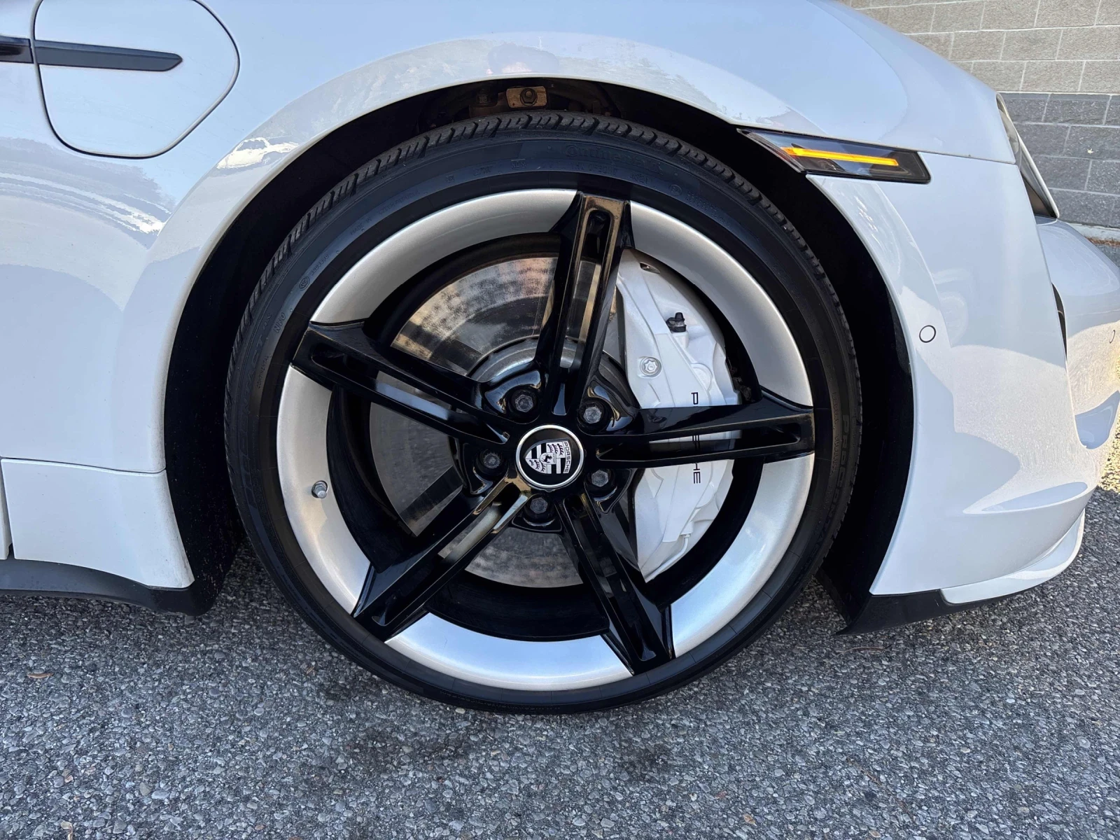 Porsche Taycan Turbo* 360* Pano* Bose* �����* Chrono* 4x4*  | Mobile.bg � ����������� 5