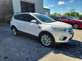 Ford Escape 1.5l Sel, снимка 4