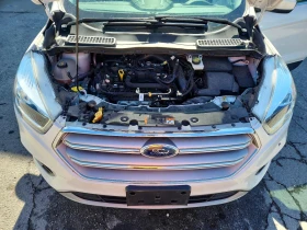 Ford Escape 1.5l Sel, снимка 12