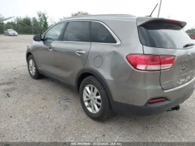 Kia Sorento 3.3L LX - [4] 