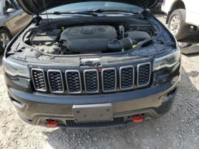 Jeep Grand cherokee TRAILHAWK* KEYLESS* PANO* НАВИ* ПОДГРЕВ - 13700 € / 26794.87 лв. - 95653172 11