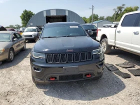Jeep Grand cherokee TRAILHAWK* KEYLESS* PANO* НАВИ* ПОДГРЕВ - 13700 € / 26794.87 лв. - 95653172 5