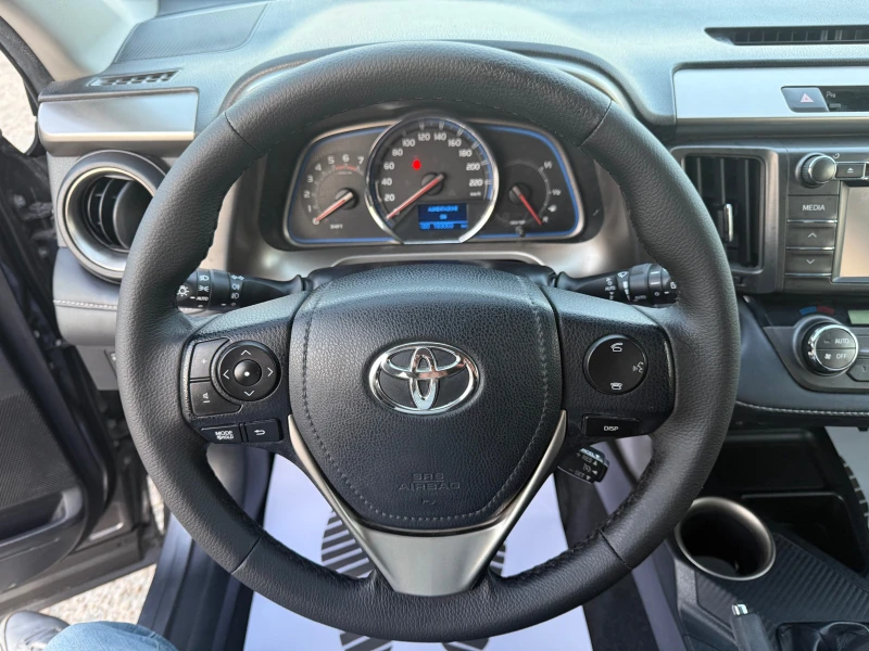 Toyota Rav4 2.2 D4D AWD, снимка 12 - Автомобили и джипове - 49393412