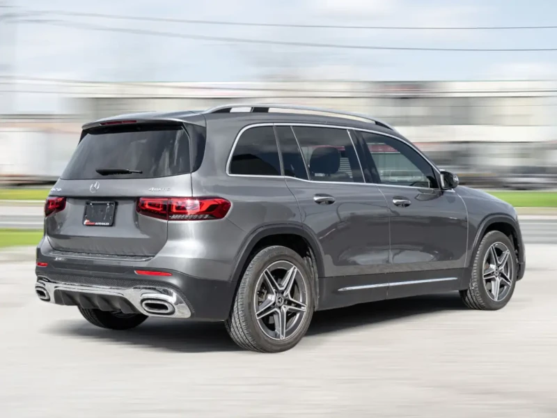 Mercedes-Benz GLB 2021* AMG PACK* PANO* AMBIENT* KEYLESS* APPLE CARP, снимка 6 - Автомобили и джипове - 52457143