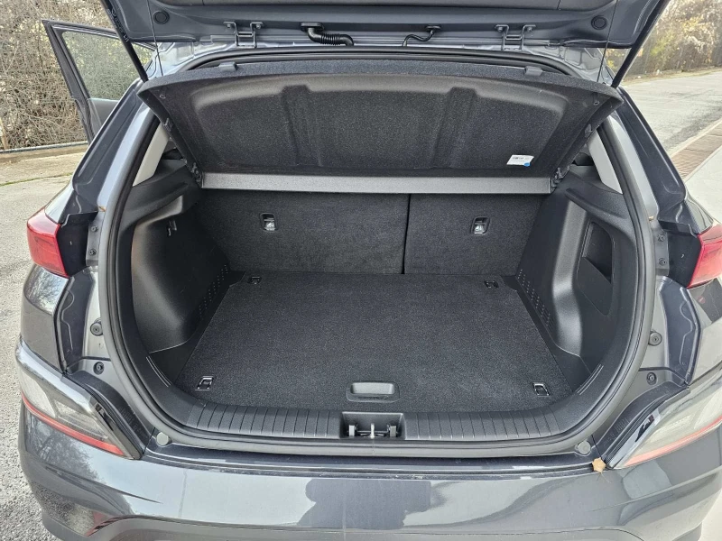 Hyundai Kona Facelift SOH 100% Germany Imp, снимка 13 - Автомобили и джипове - 52736640