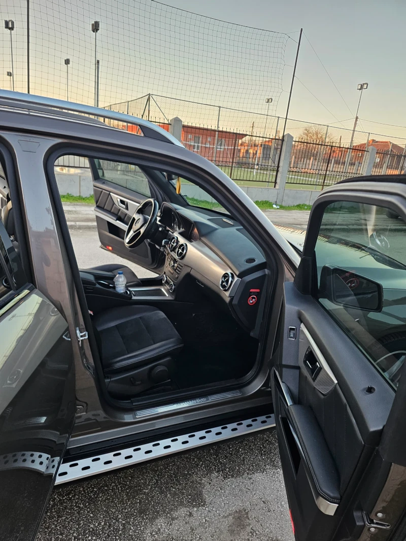 Mercedes-Benz GLK 350 AMG камера harman kardom, снимка 12 - Автомобили и джипове - 52741257