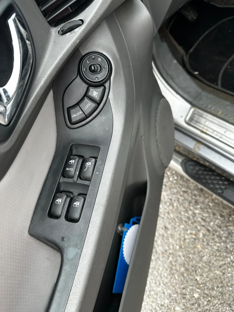 Hyundai Santa fe 2.4 бензин, снимка 10 - Автомобили и джипове - 53250421