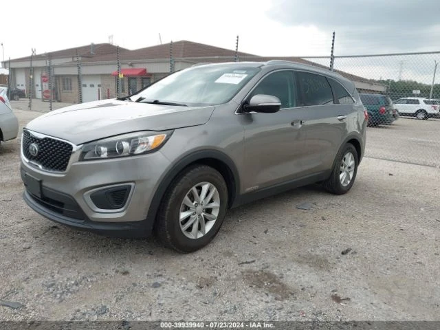 Kia Sorento 3.3L LX, снимка 2 - Автомобили и джипове - 47142145